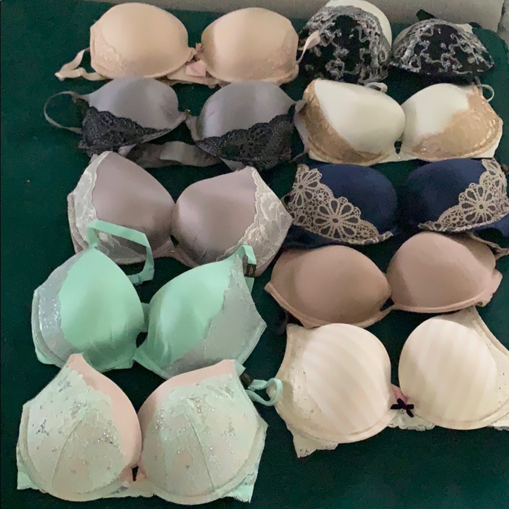 Lot of Victoria’s Secret bras 32DD